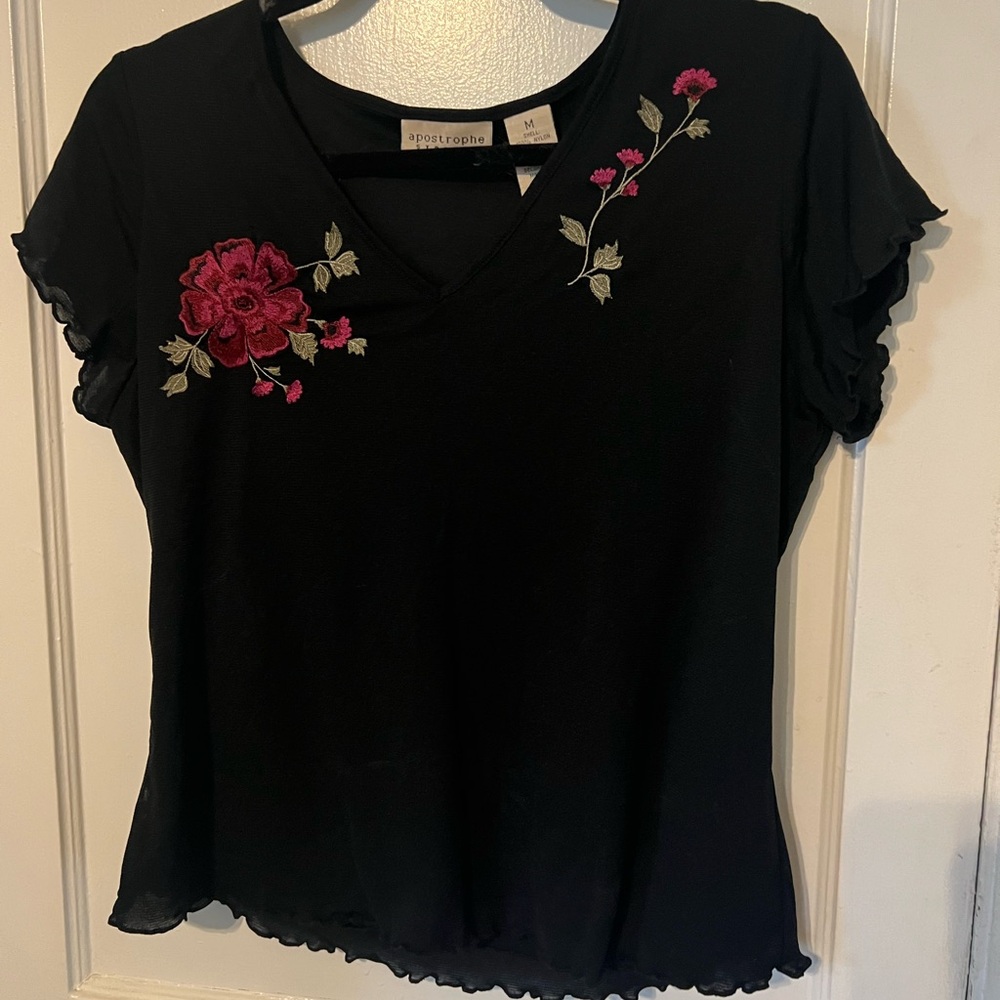 90s Apostrophe Black Floral Embroidered Women's Top